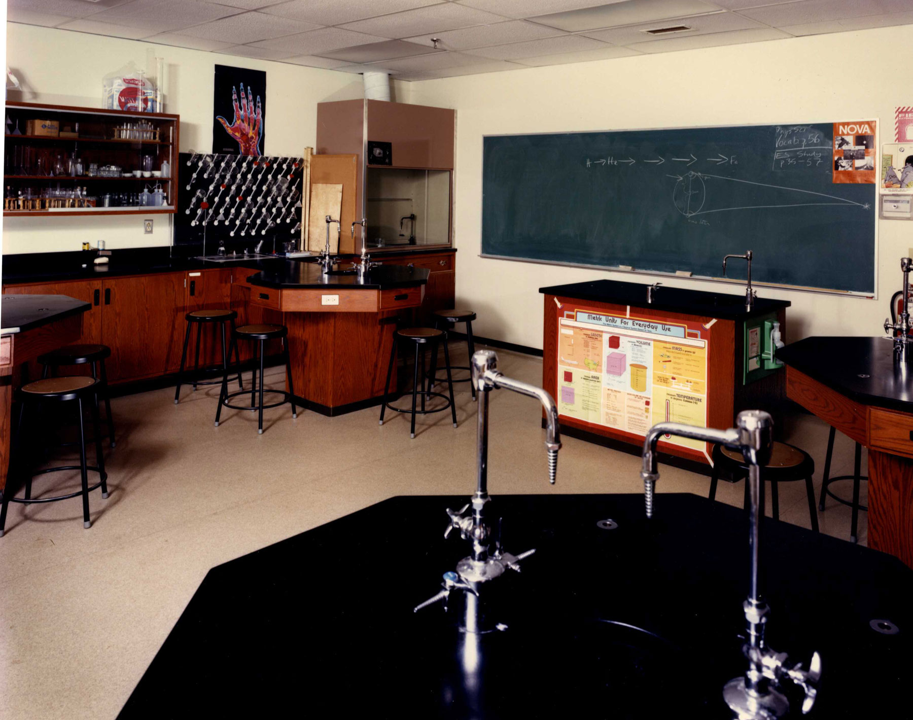 Van Beuren Building - Lab